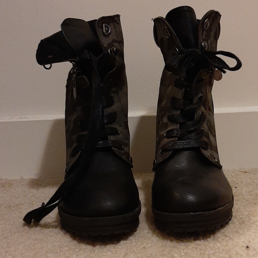 Shoes